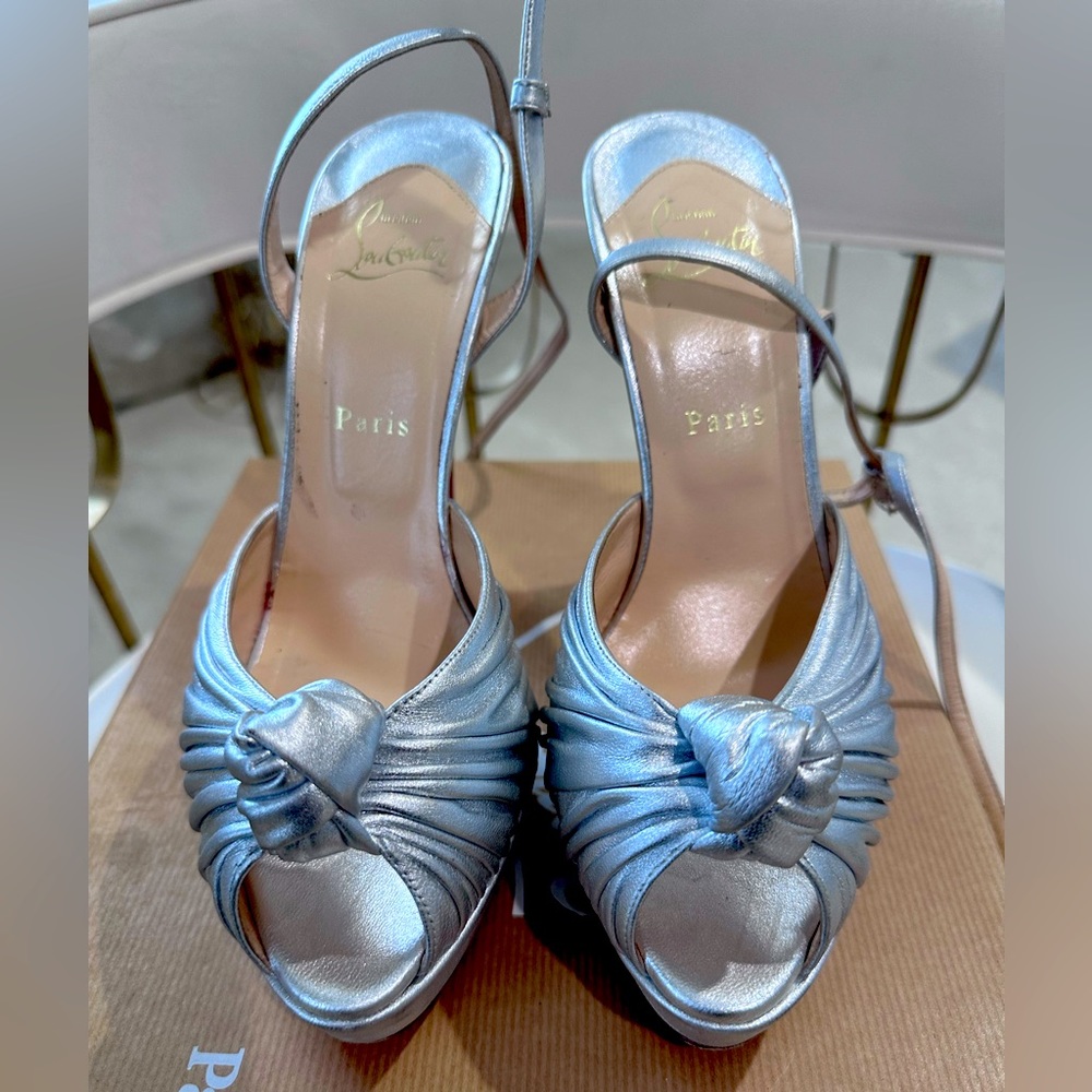 Authentic Christian Louboutin Platform Heel Sandal silver size 40.5